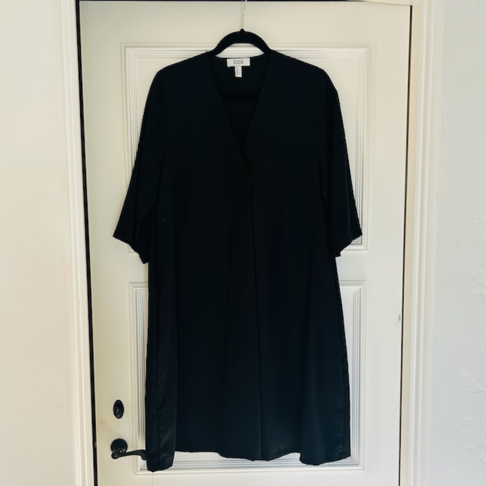 COS Swing Dress — Black (8 / US 6)